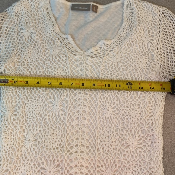 Croft & Barrow - pretty white Crochet top. Size S - Picture 7 of 11